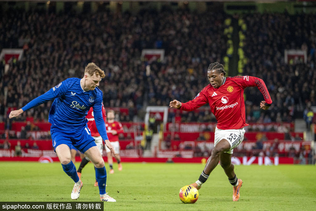 要不然五大联赛集体给非洲足协转账吧，这非洲杯时间太折磨了