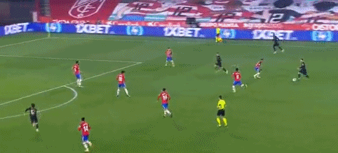 科里纳：既然具备核查条件，为何不能在角球判罚引入VAR？